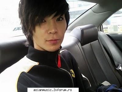 nume : baek chan ( )

data nasterii: 9 decembrie 1984 ( 25 de ani ) 

pozitie :  rapper, vocalist